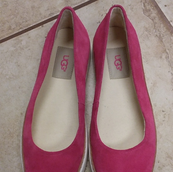Uggs pink suede size 6 - Picture 2 of 5